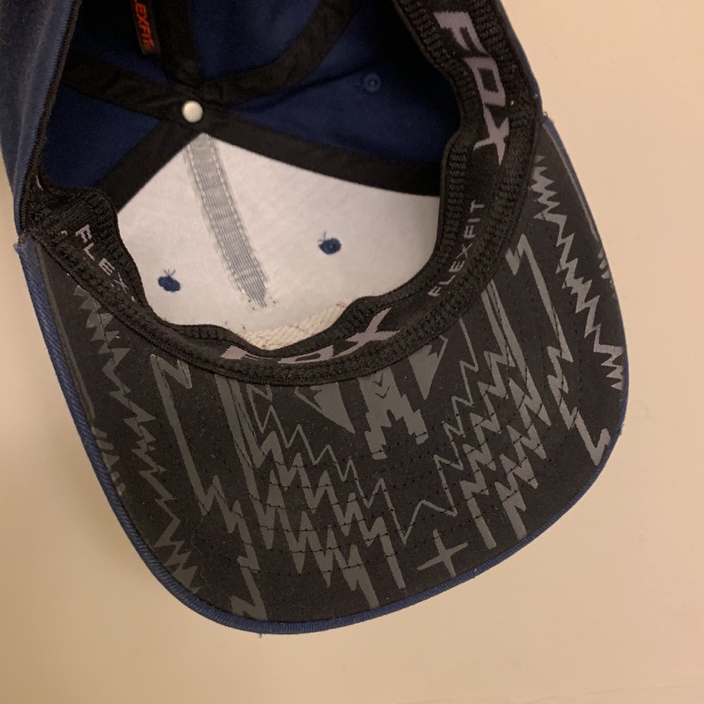 Fox hat - Picture 4 of 10
